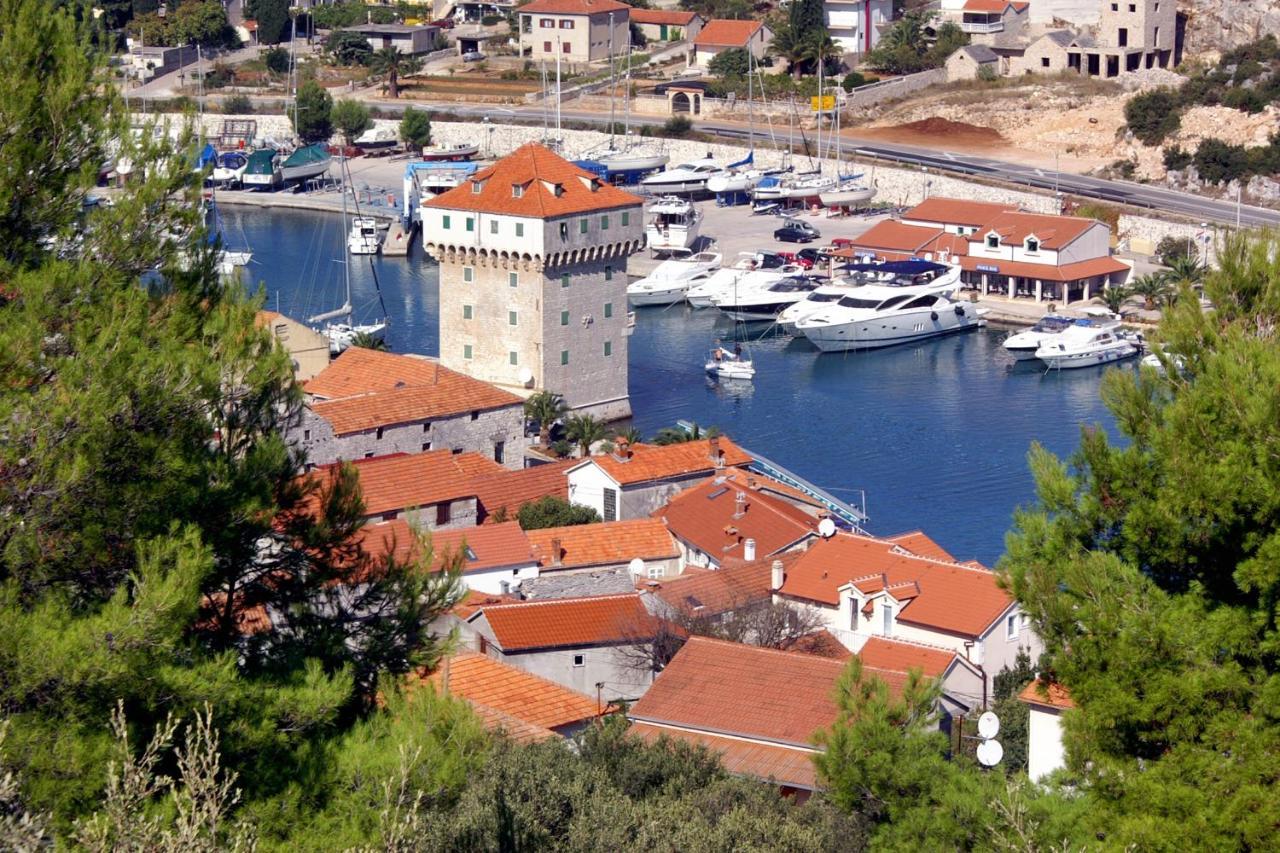 Apartments By The Sea Marina, Trogir - 9037 Экстерьер фото