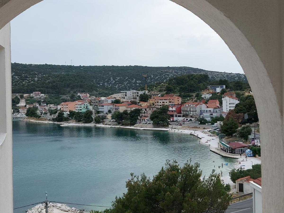 Apartments By The Sea Marina, Trogir - 9037 Экстерьер фото